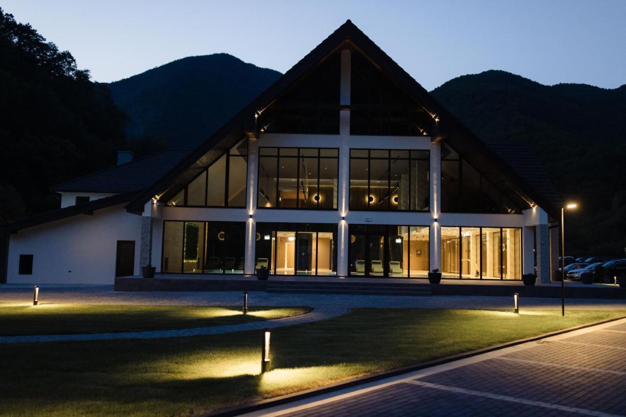 Nedei Hotel&Spa Transalpina Martinie Eksteriør billede