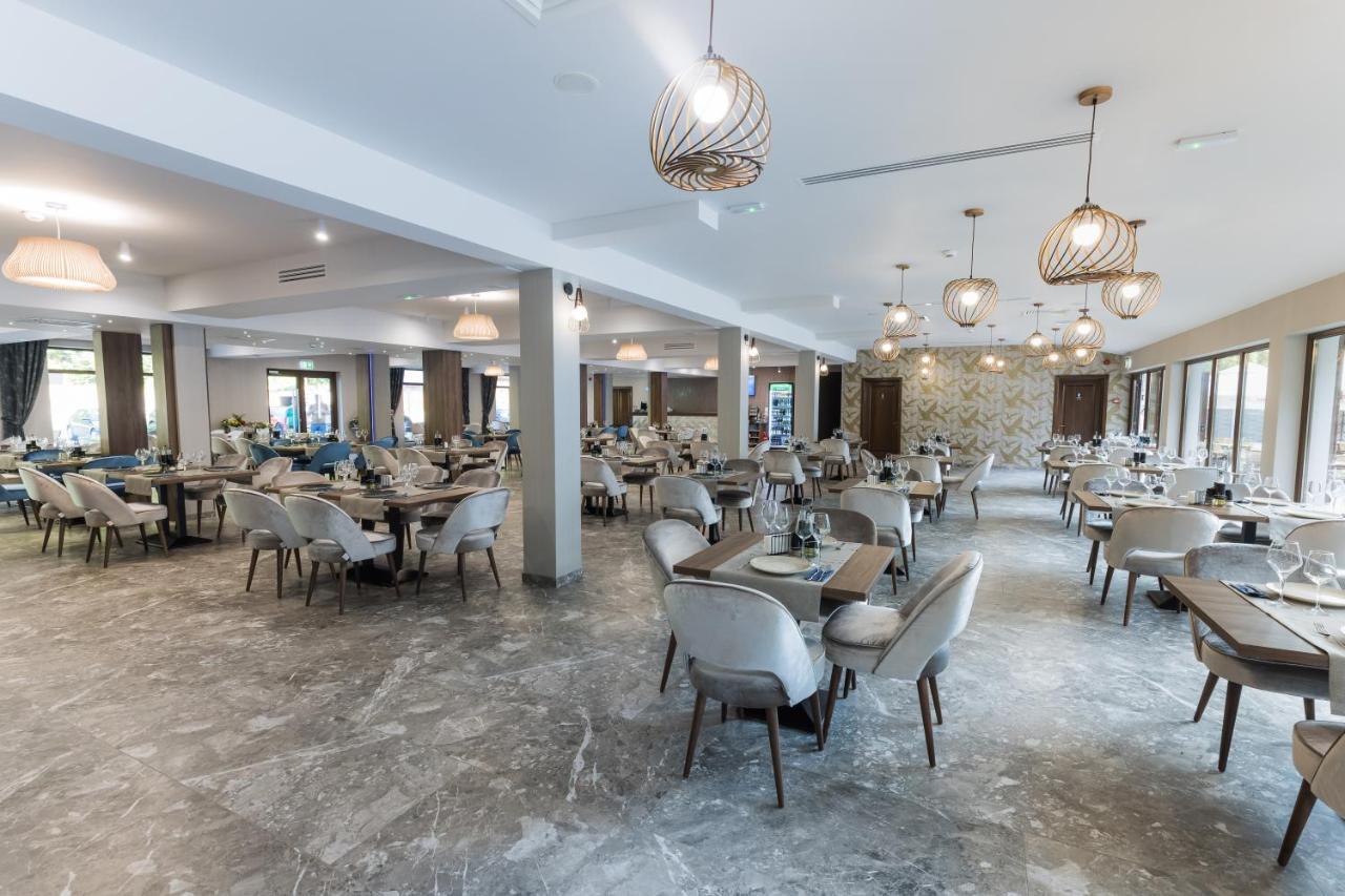 Nedei Hotel&Spa Transalpina Martinie Eksteriør billede